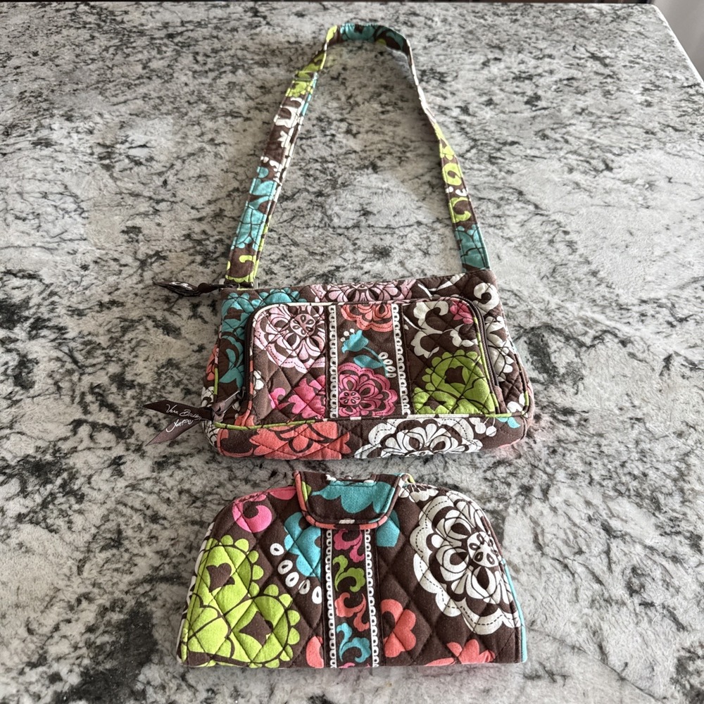 Vera Bradley RARE Lola Kiss N Snap Wallet Clutch Floral Print Organizer & Purse